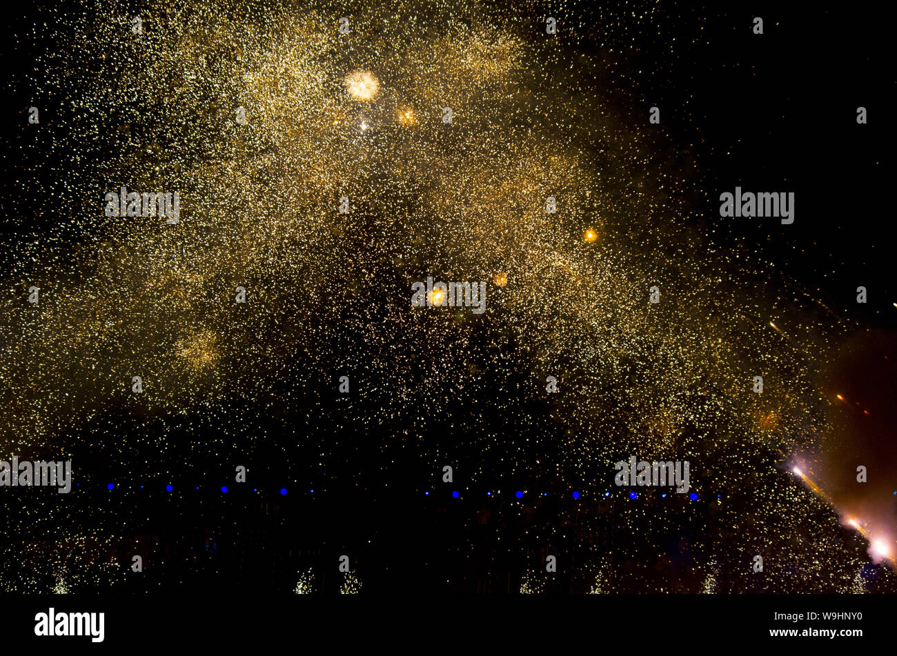firework at night Stock Photo - Alamy