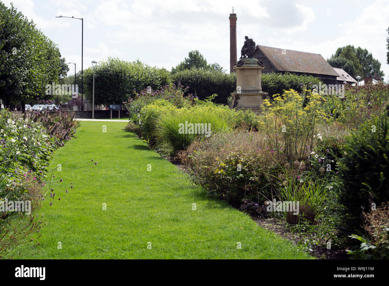 Herbaceous borders in summer, Bancroft Gardens, Stratford-upon-Avon, Warwickshire, UK Stock Photo
