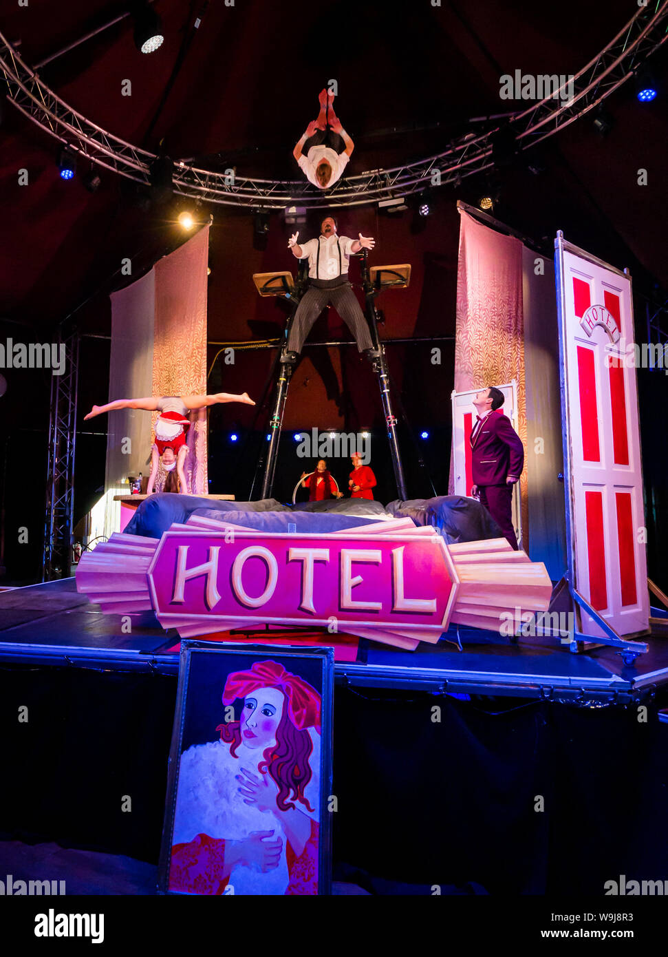 Spiegeltent hub hires stock photography and images Alamy