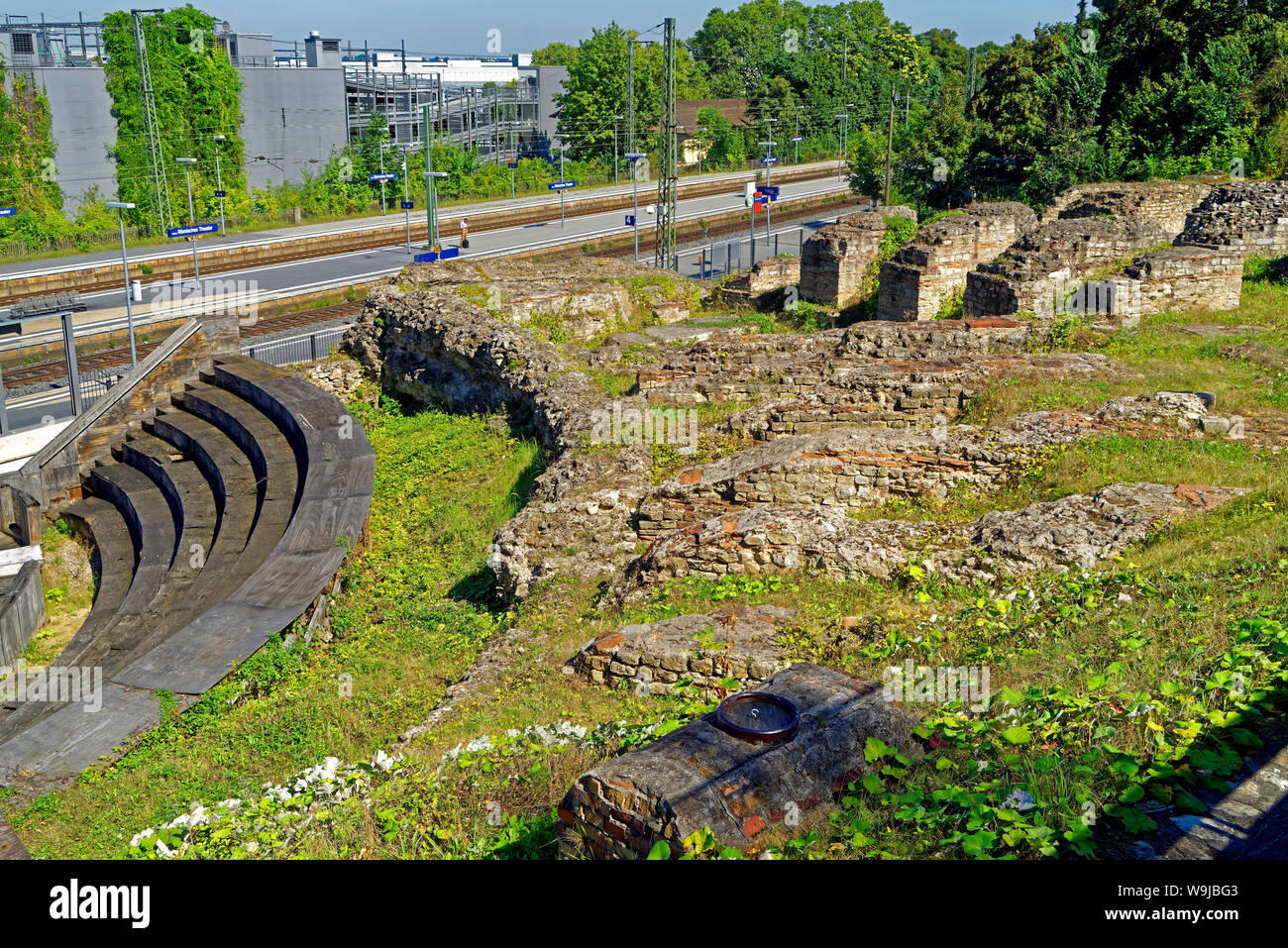 Ausgrabungsstätte Römisches Theater, Mainz (MOGONTIACUM, Bahnhof, Römisches Theater Stock Photo