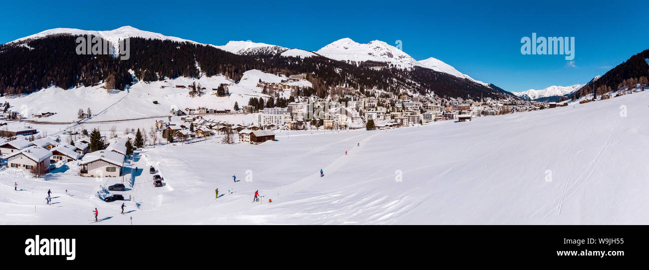 Langlauf route Bolgen, Davos Platz, , Graubünden, Switzerland, 30071606 ***  Local Caption *** landscape, field, meadow, winter, snow, ice, mountains  Stock Photo - Alamy
