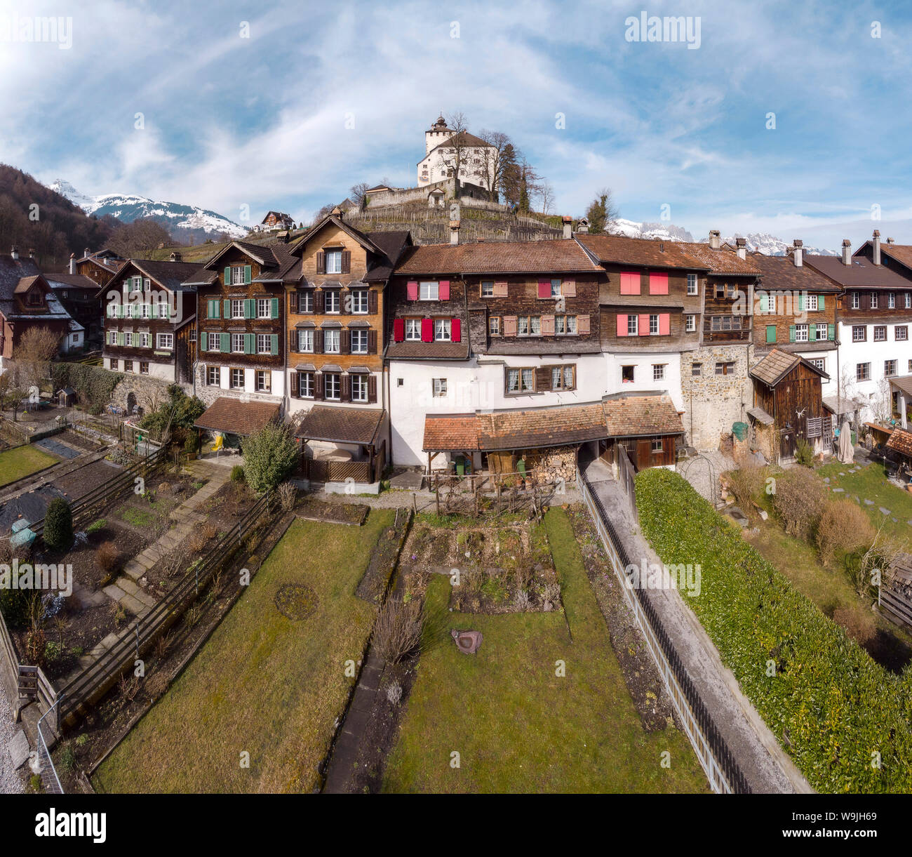 Castle and historic houses of Werdenberg, Buchs,   , Sankt Gallen, Switzerland, 30071623 *** Local Caption *** city, village, winter, mountains, hills Stock Photo