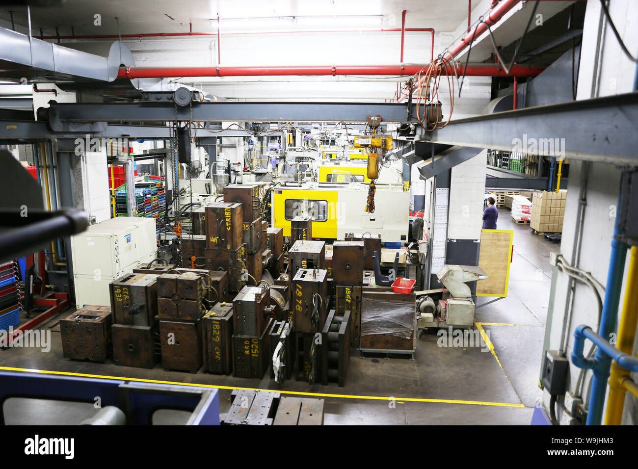 Old Industrial Factory Interior, Hong Kong Stock Photo Alamy