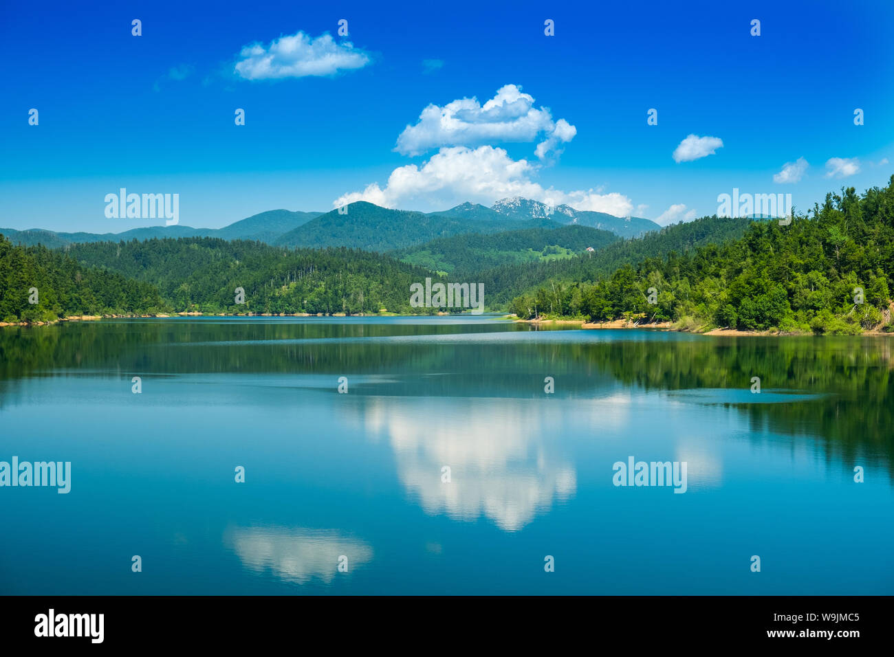Croatia, beautiful blue lake in Gorski kotar, Lokve, Croatia, with Risnjak mountain in background, reflection in watter Stock Photo