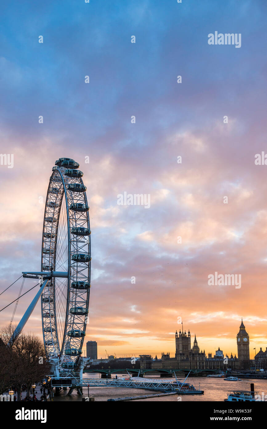 London Eye (Millennium Wheel) at sunset, London Borough of Lambeth, England, United Kingdom, Europe Stock Photo