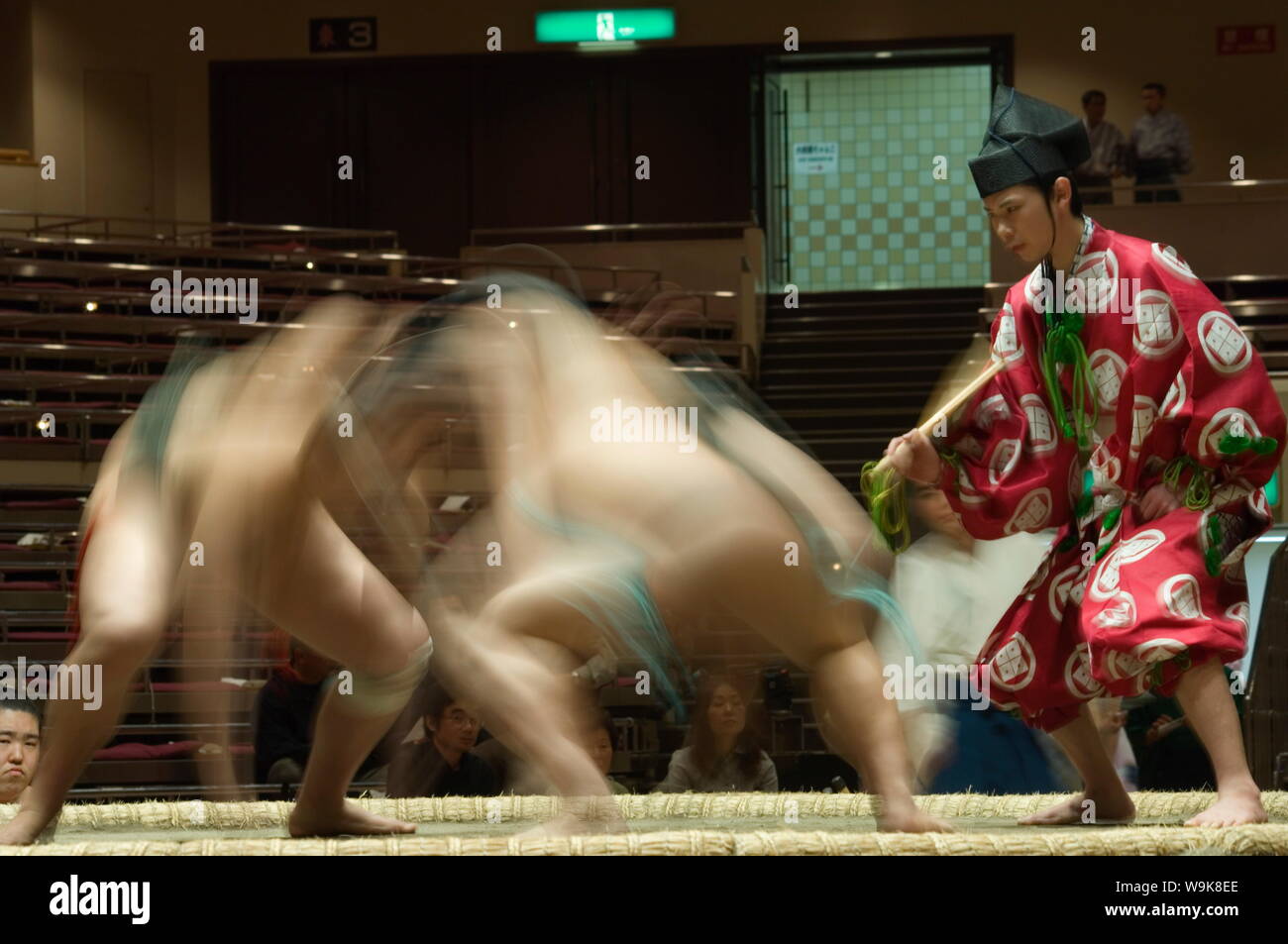 Sumo wrestlers competing, Grand Taikai Sumo Wrestling Tournament, Kokugikan Hall Stadium, Ryogoku district, Tokyo, Japan, Asia Stock Photo