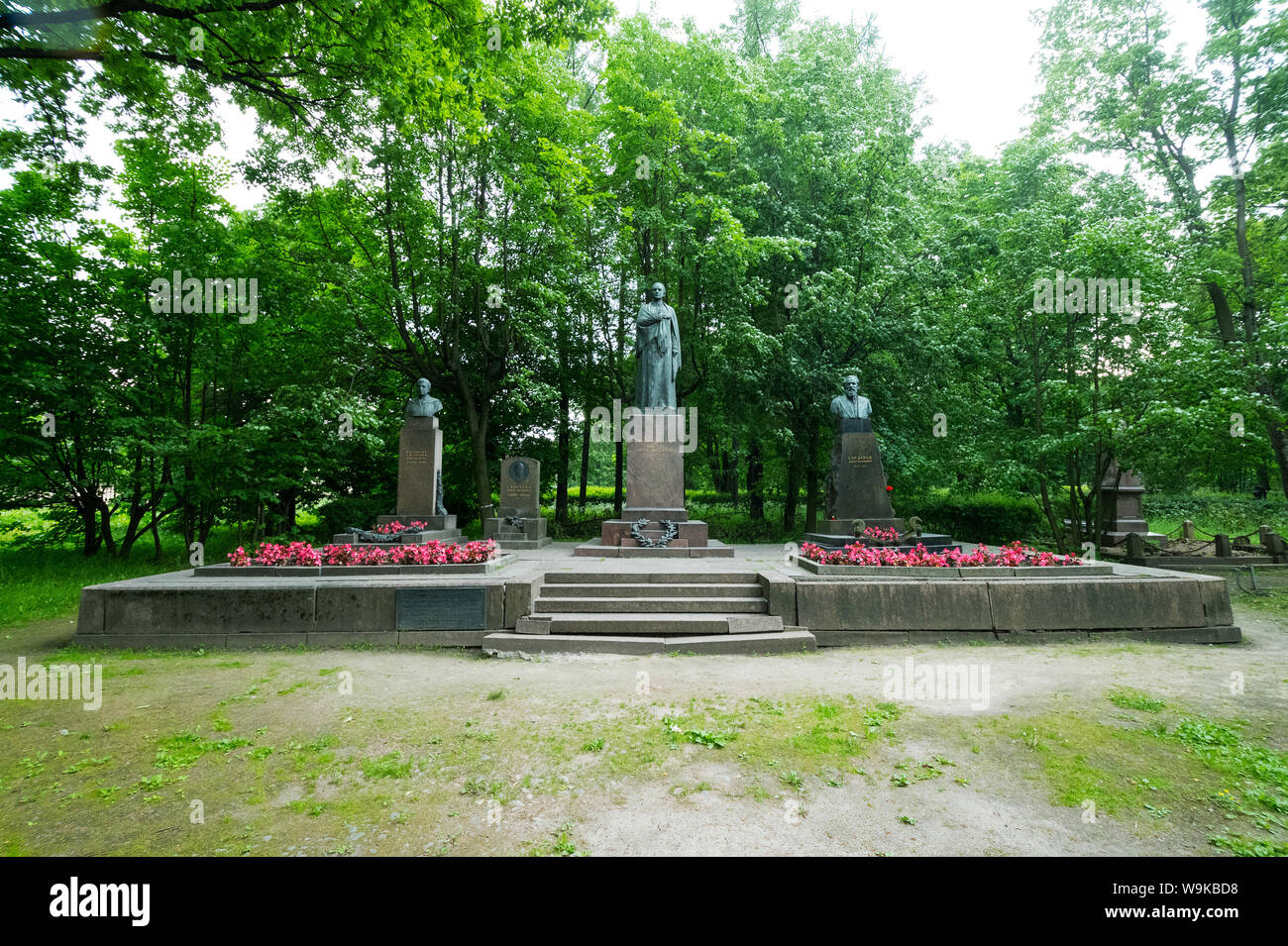 Wolkowo cemetery, Saint petersburg, Russia Stock Photo Alamy