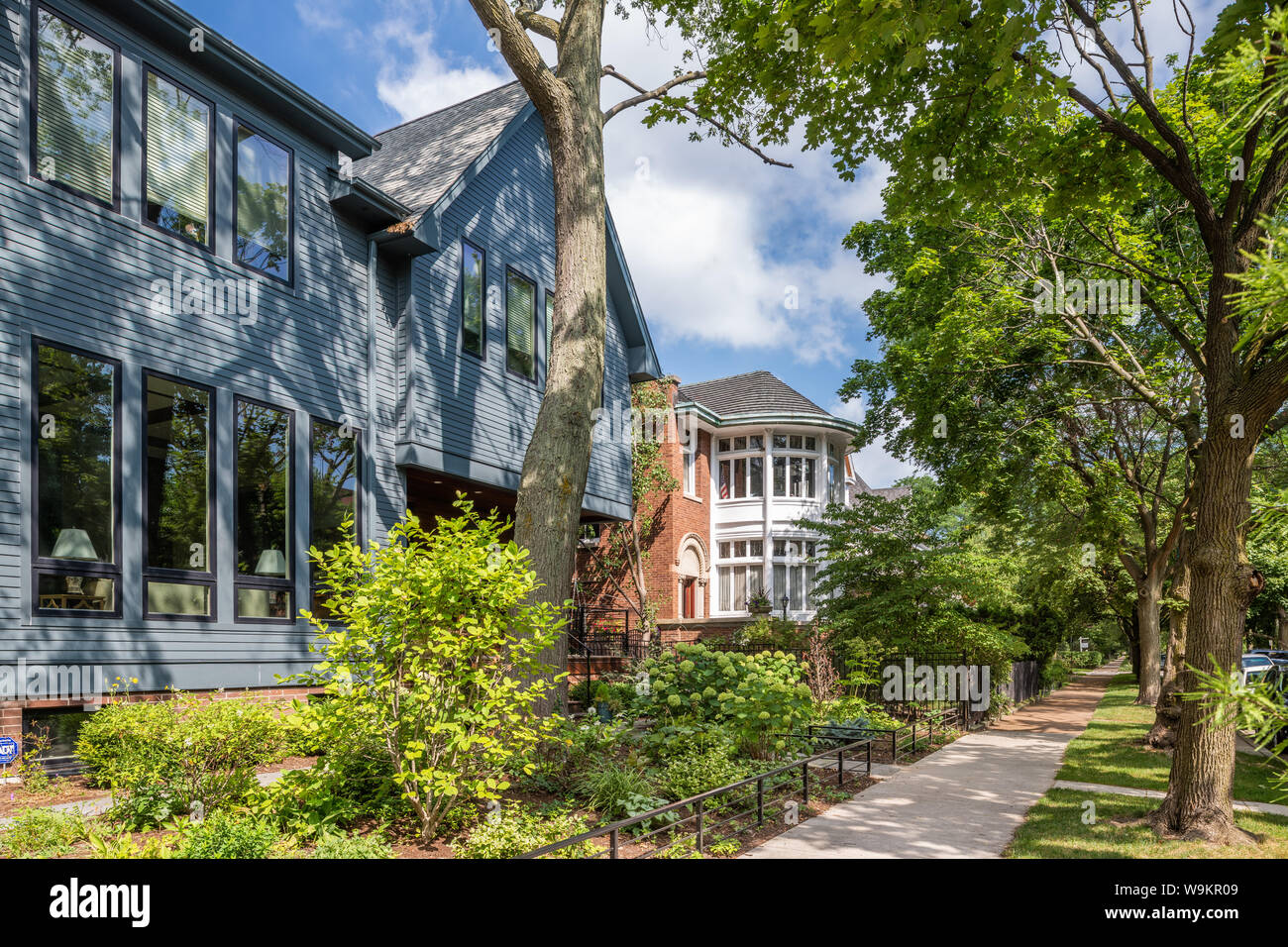 Houses in the Lakewood Balmoral neighborhood Stock Photo Alamy