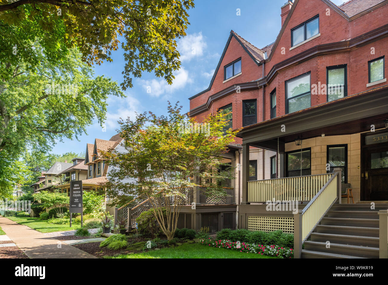 Houses in the Lakewood Balmoral neighborhood Stock Photo Alamy