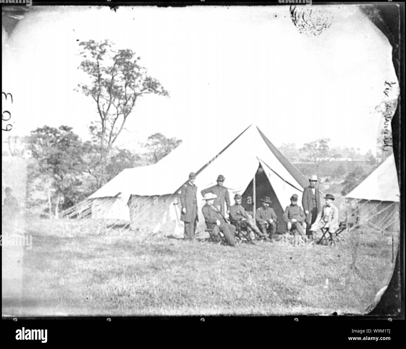Antietam, Md. Gen. Randolph B. Marcy with officers and civilians at Army of the Potomac headquarters Abstract: Selected Civil War photographs, 1861-1865 Stock Photo