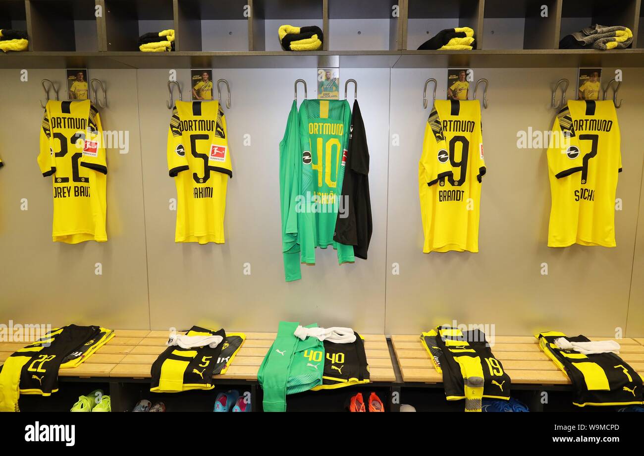 firo: 14.08.2019, football, 1.Bundesliga, season 2019/2020, BVB, Borussia  Dortmund, AMAZON Original Inside Borussia