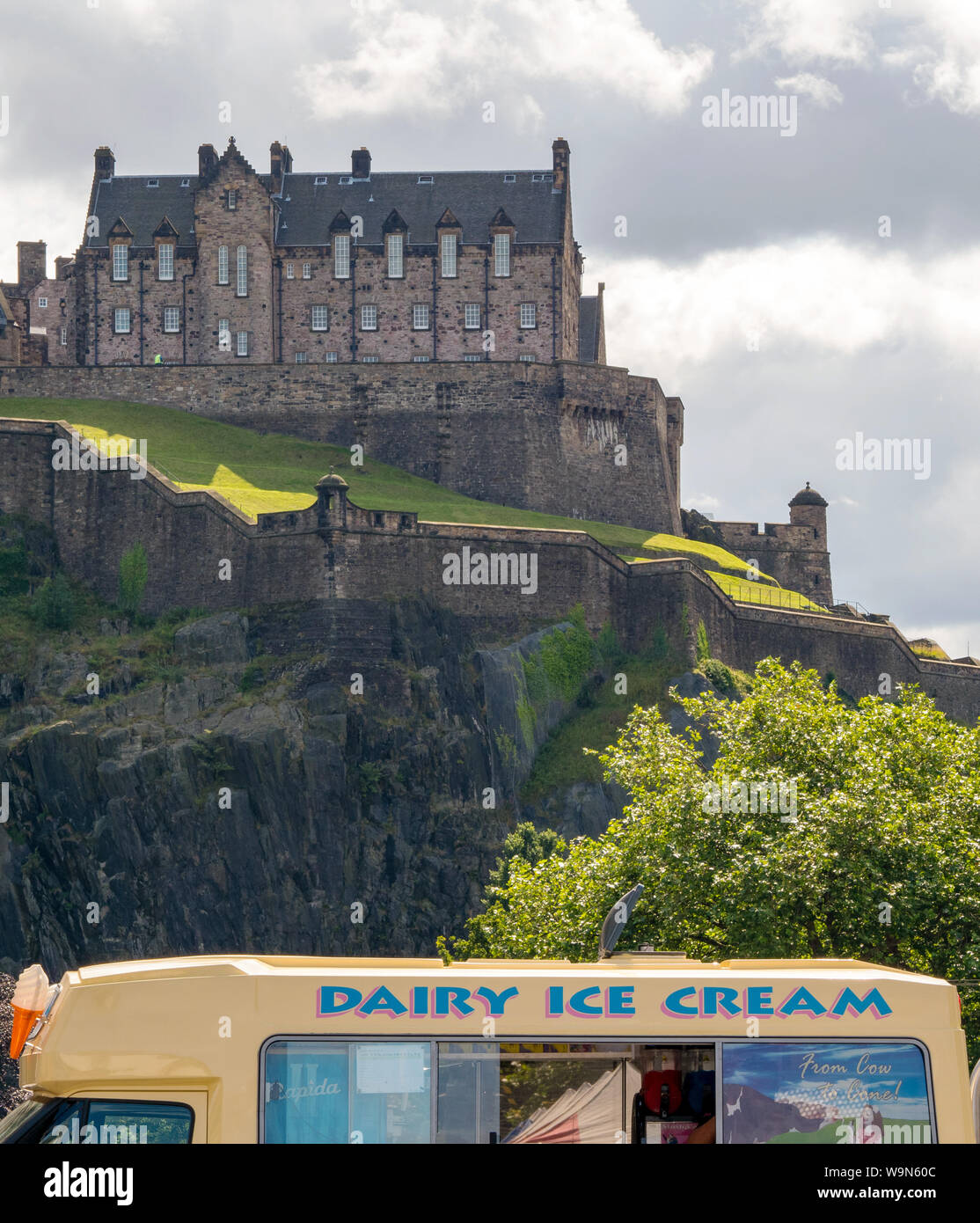 An Ice Cream vendor in Castle Street, Edinburgh, Scotland, UK. Stock Photo