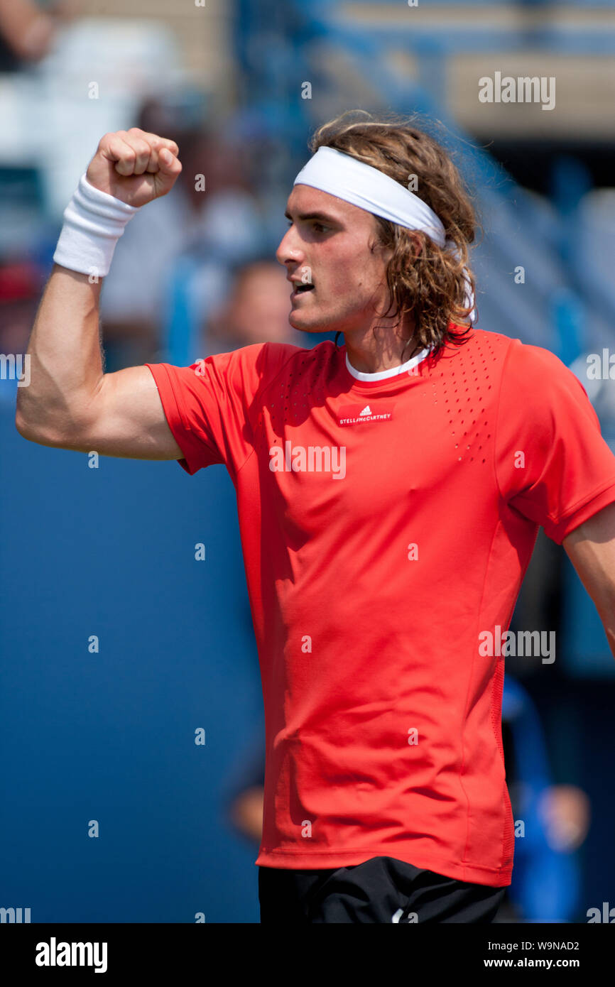Cincinnati, OH, USA. 14th Aug, 2019. Western and Southern Open Tennis,  Cincinnati, OH; August 10-19, 2019. Stefanos Tsitsipas expresses emotion  while playing against opponent Jan-Lennard Struff during the Western and  Southern Open