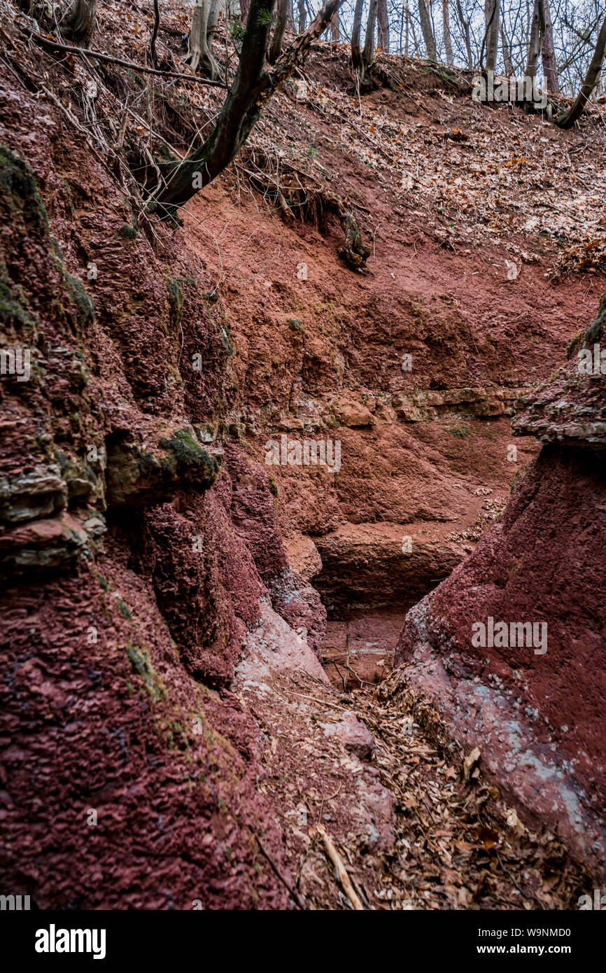 Red rock water petra jordan hi-res stock photography and images - Alamy