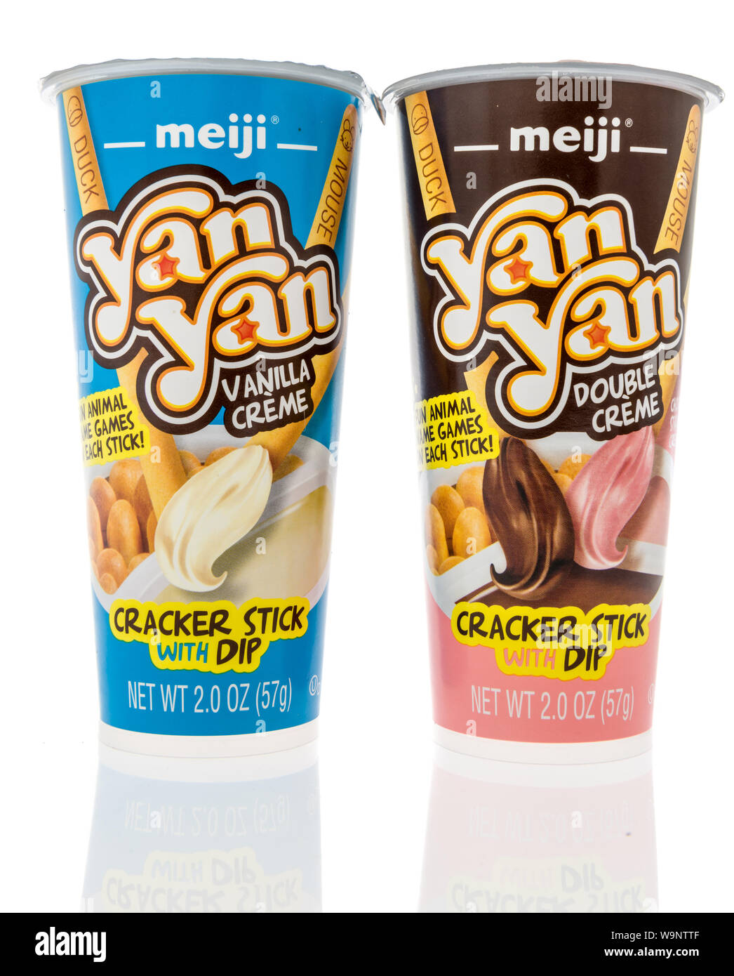 Winneconne, WI - 12 August 2019 : A package of Meiji yan yan cracker stick  with dip vanilla and double cream on an isolated background Stock Photo -  Alamy