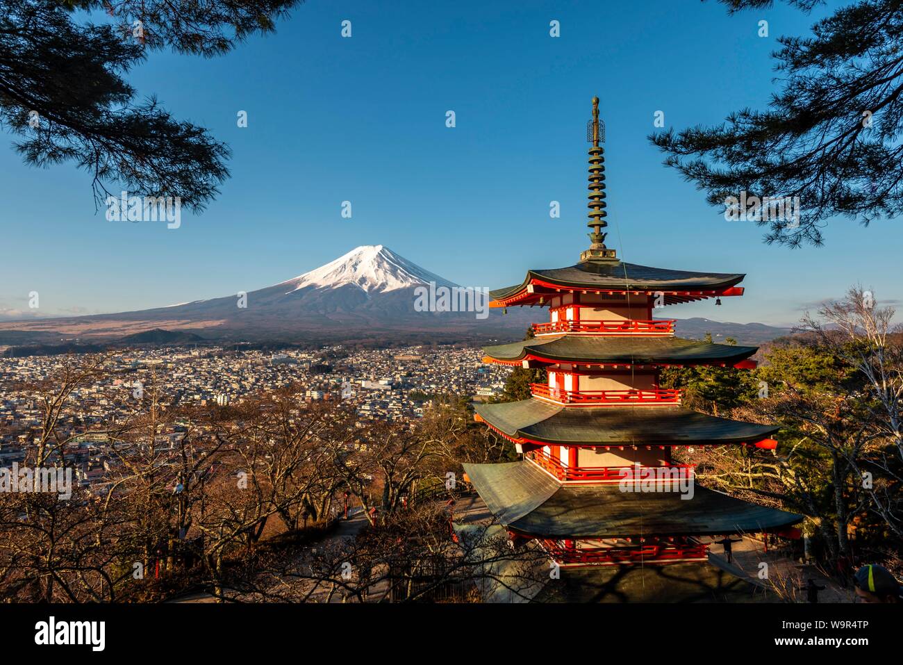 Japan sun temple hi-res stock photography and images - Alamy Japan sun temple hi-res stock photography and images - Alamy