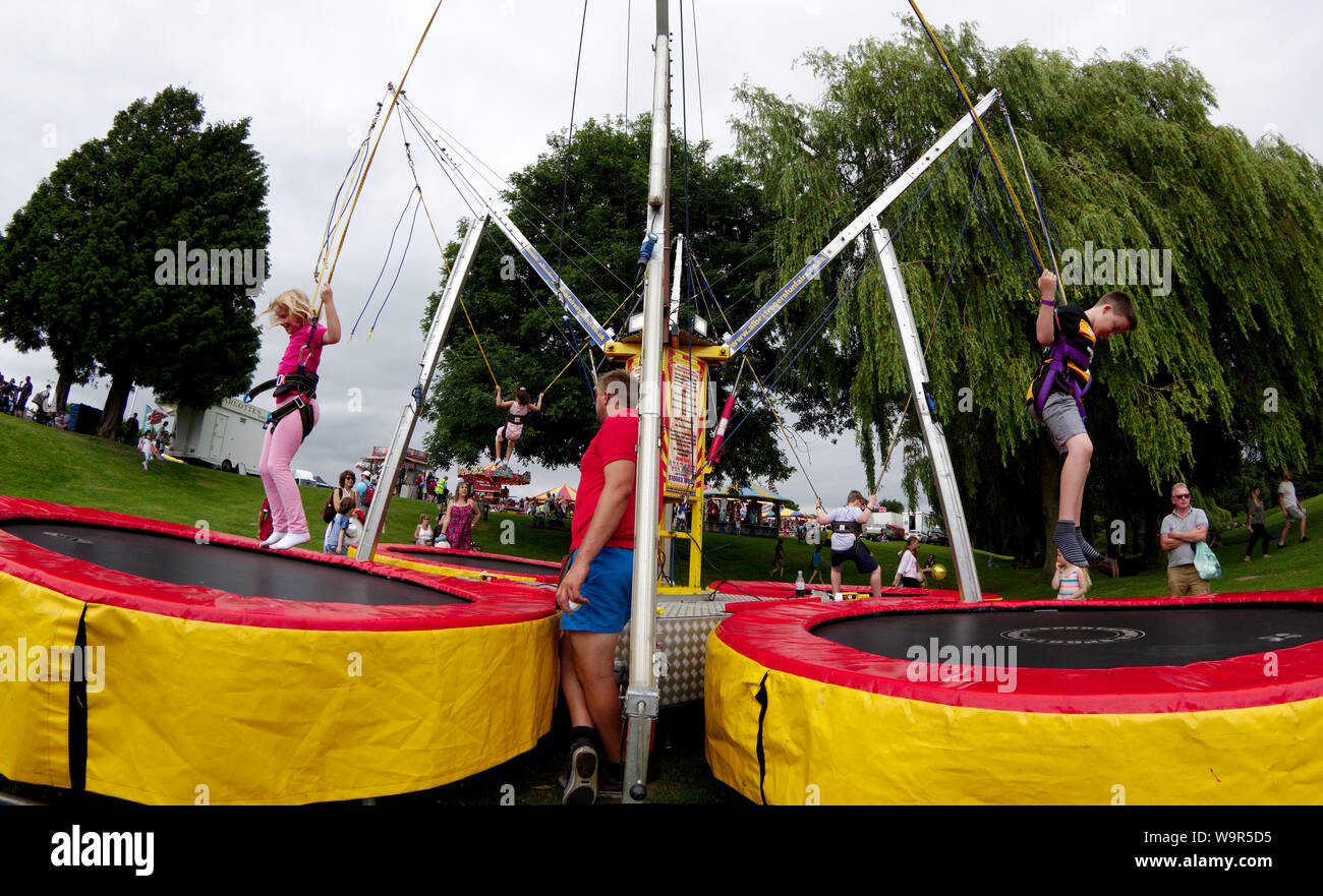 Trampoline harness hires stock photography and images Alamy
