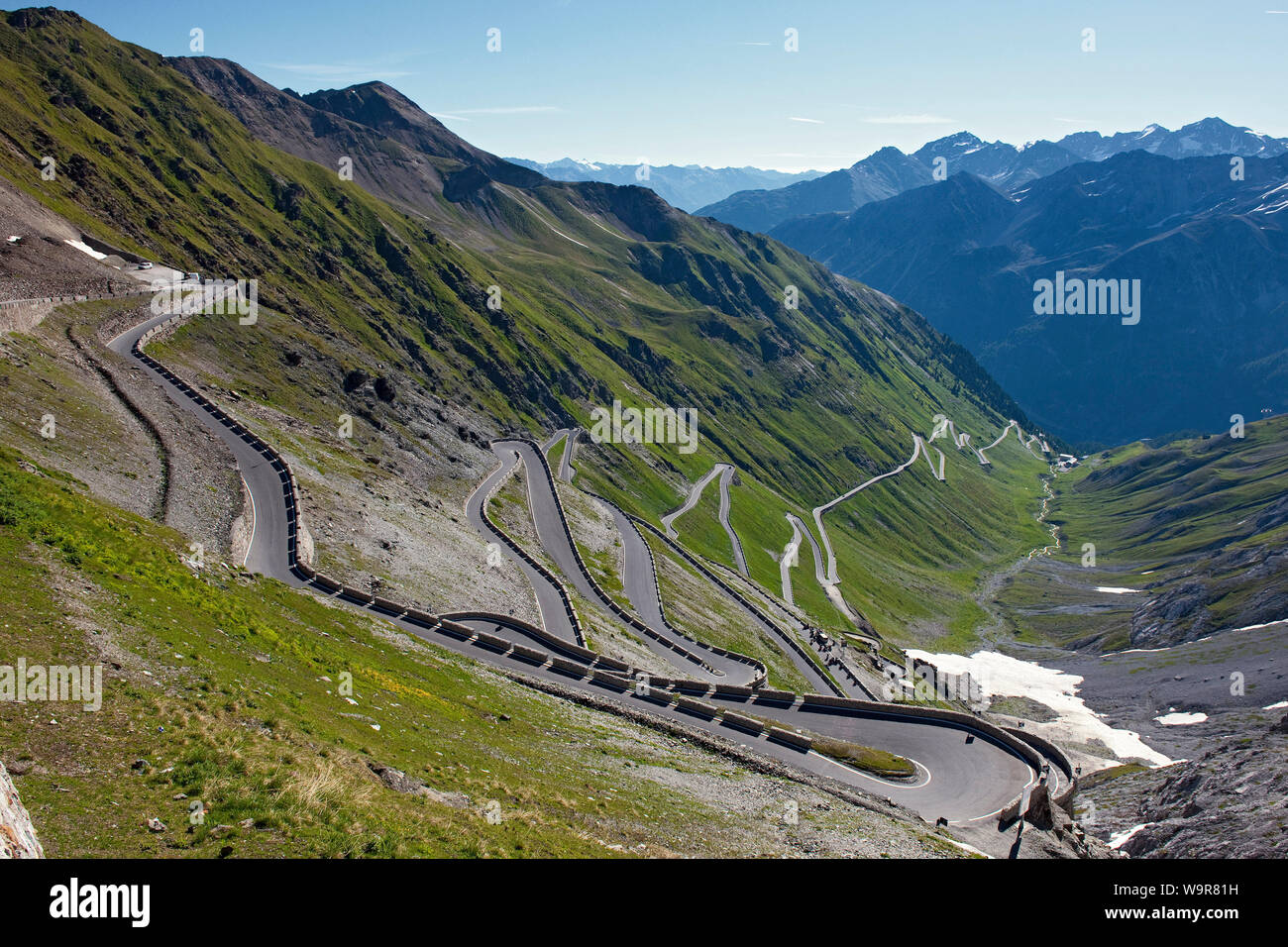serpentine road, no traffic, Stelvio, Stilfser Joch, Stilfserjoch, South Tyrol, Suedtirol, Alto Adige, Italy, Europa Stock Photo