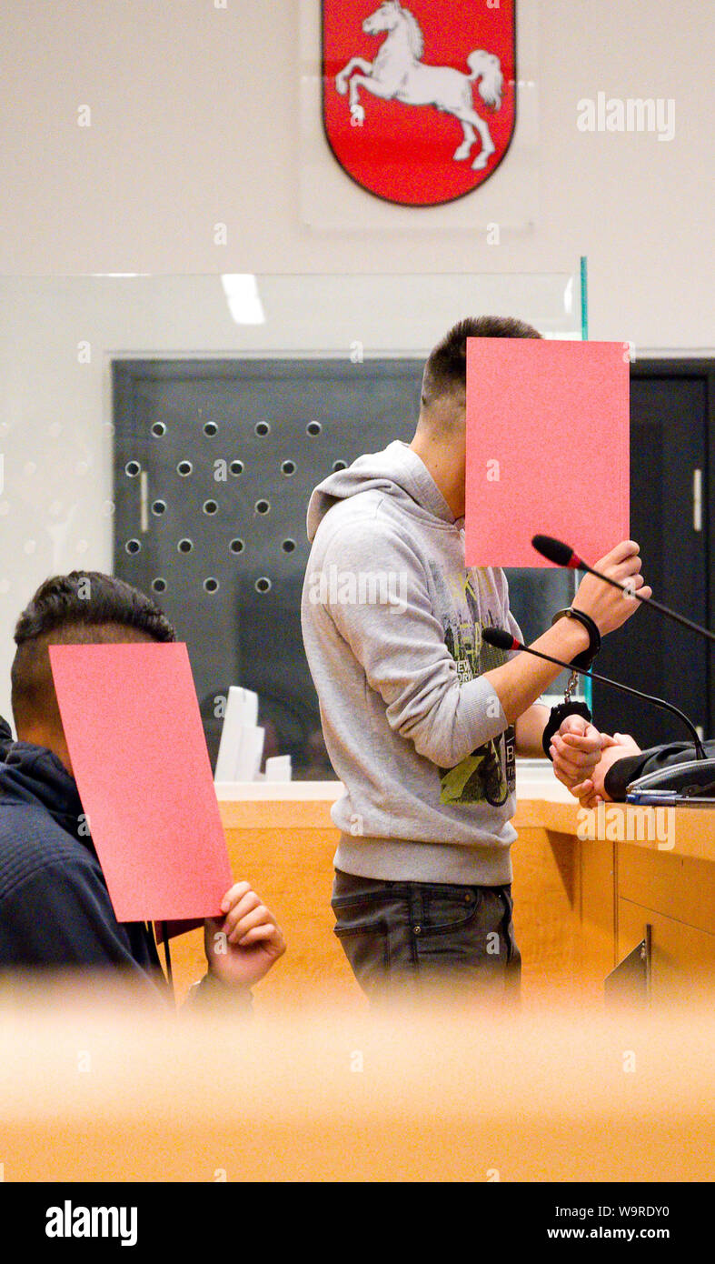 Hanover, Germany. 15th Aug, 2019. The two defendants will come to the