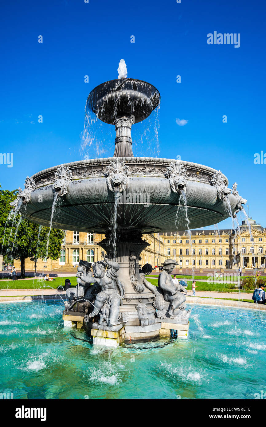Waterspout fountain hi-res stock photography and images - Alamy