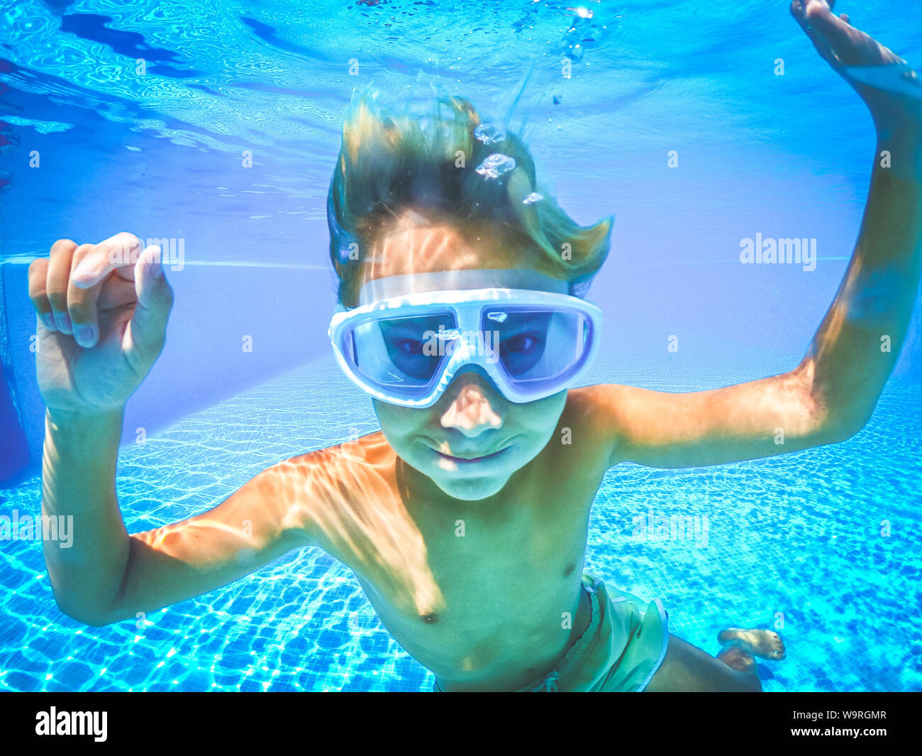 Download Full Face Diving Mask High Resolution Stock Photography And Images Alamy PSD Mockup Templates