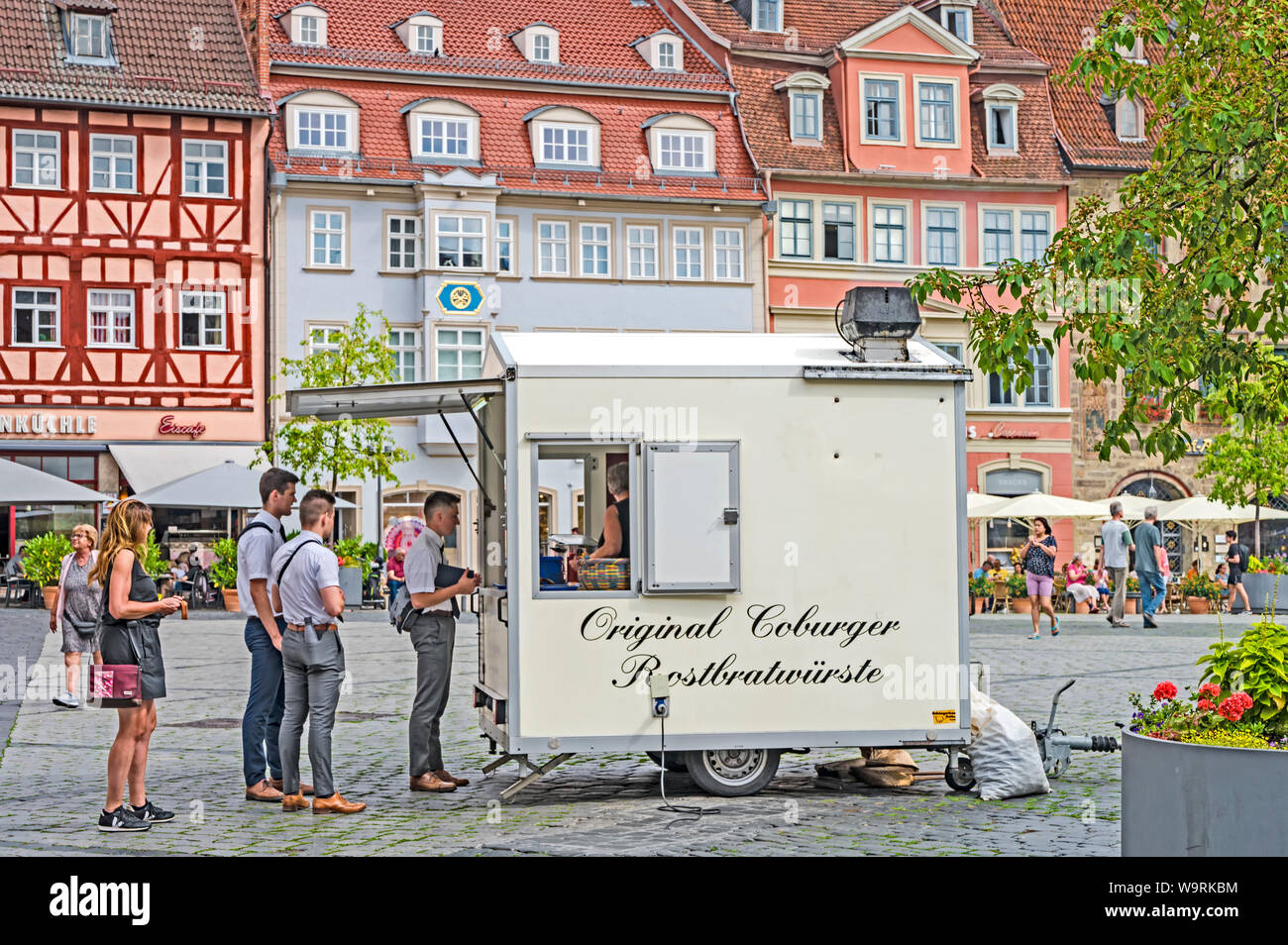 Coburg Franconia, Germany): Market Square with bratwurst stand; Coburg (Franken, Deutschland): Marktplatz mit Bratwurst stand Stock Photo