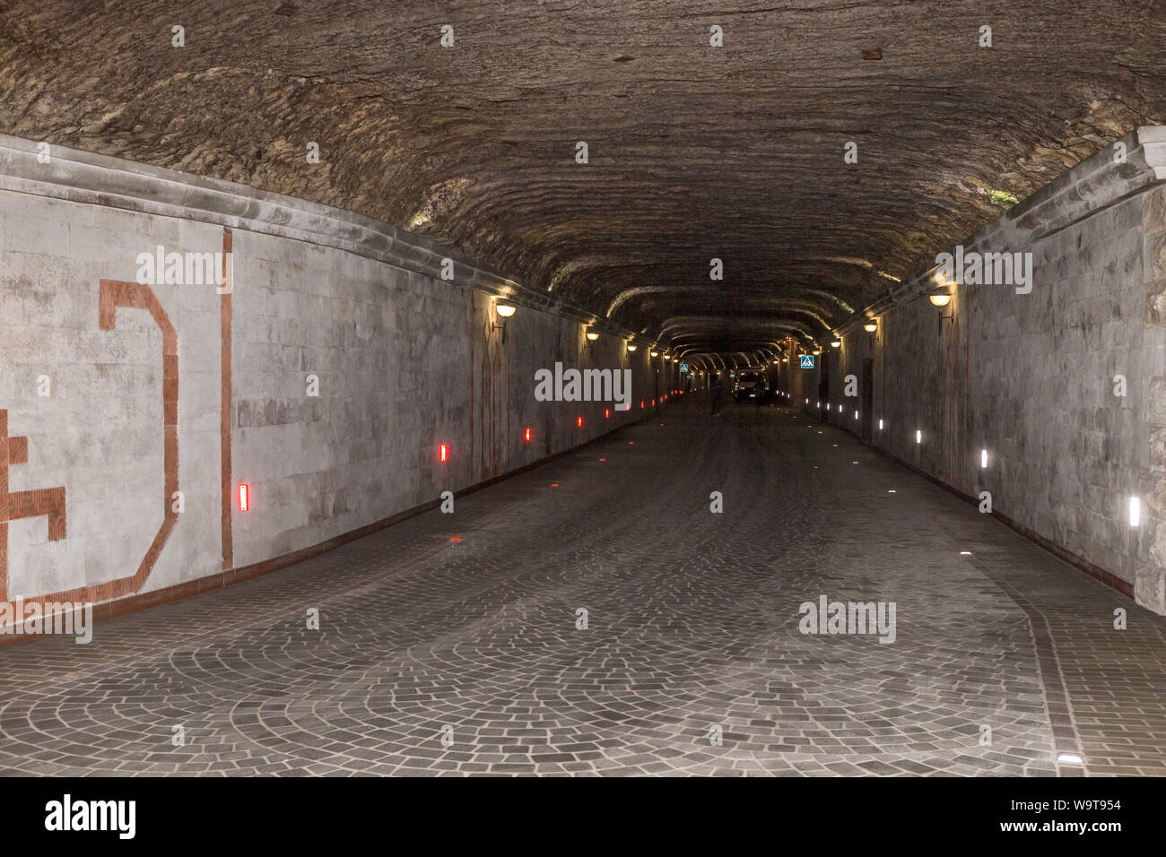 Tunnel Winery High Resolution Stock Photography and Images Alamy