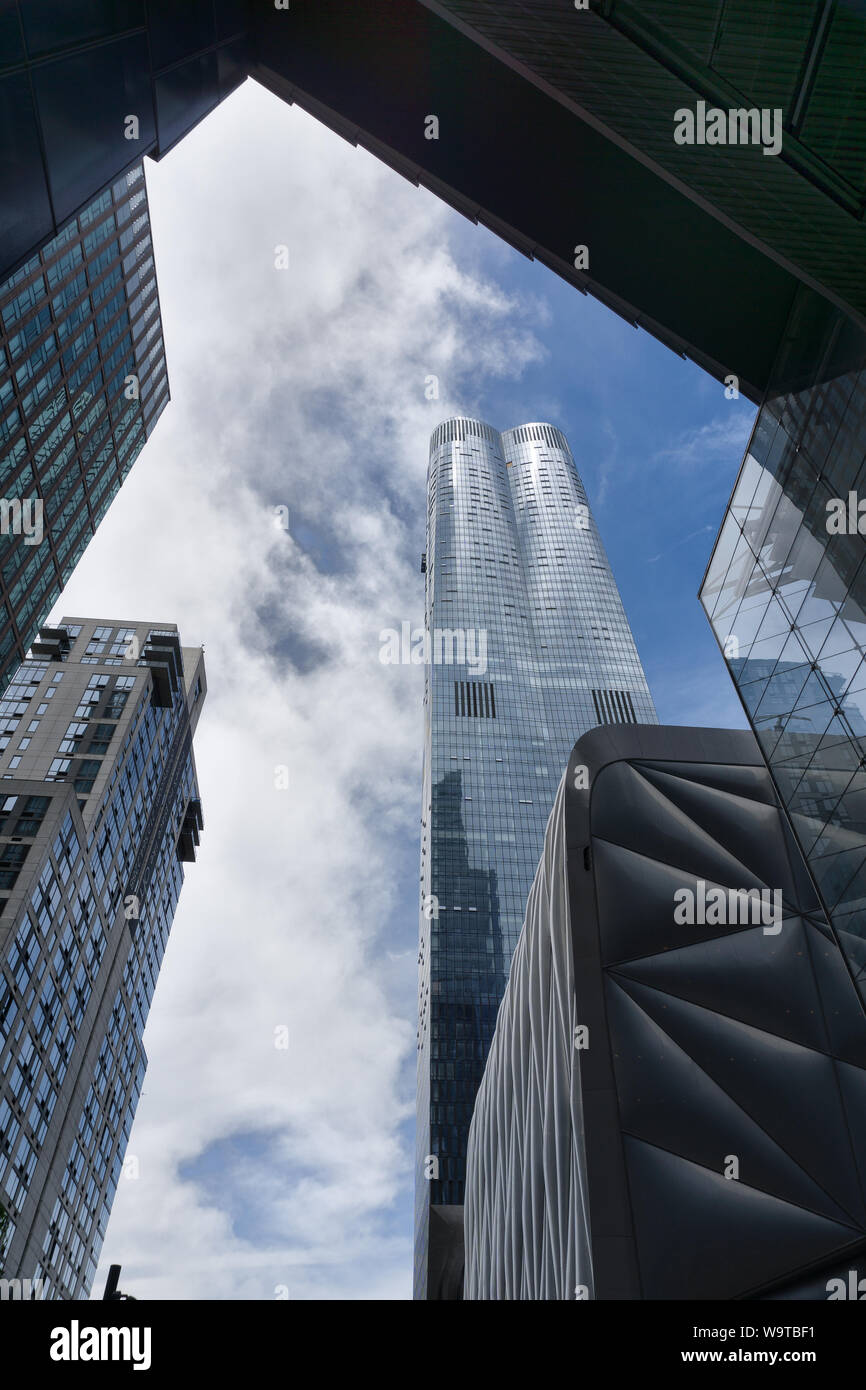 Hudson yards skyline hi-res stock photography and images - Alamy