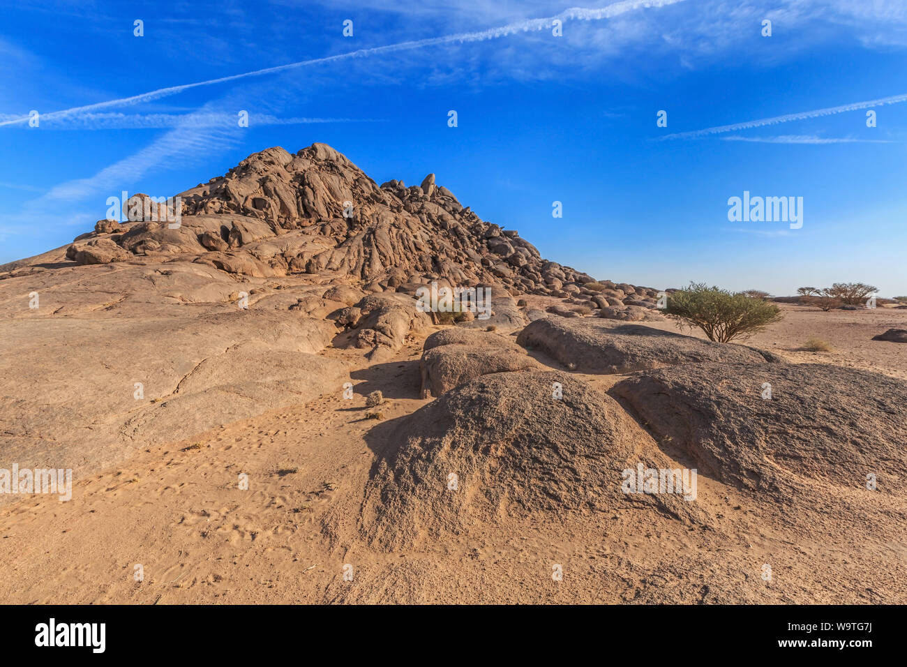 Mountain landscape in the desert, Riyadh, Saudi Arabia Stock Photo