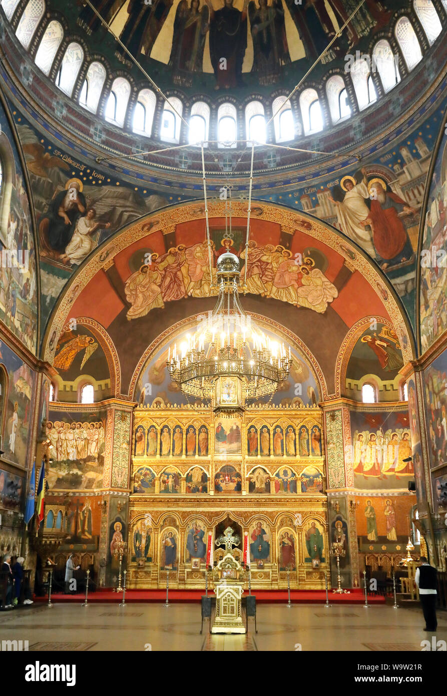 Interior of the Holy Trinity Cathedral, seat of the Romanian Orthodox Archbishop & Metropolitan of Transylvania, in Sibiu, Romania, east Europe Stock Photo