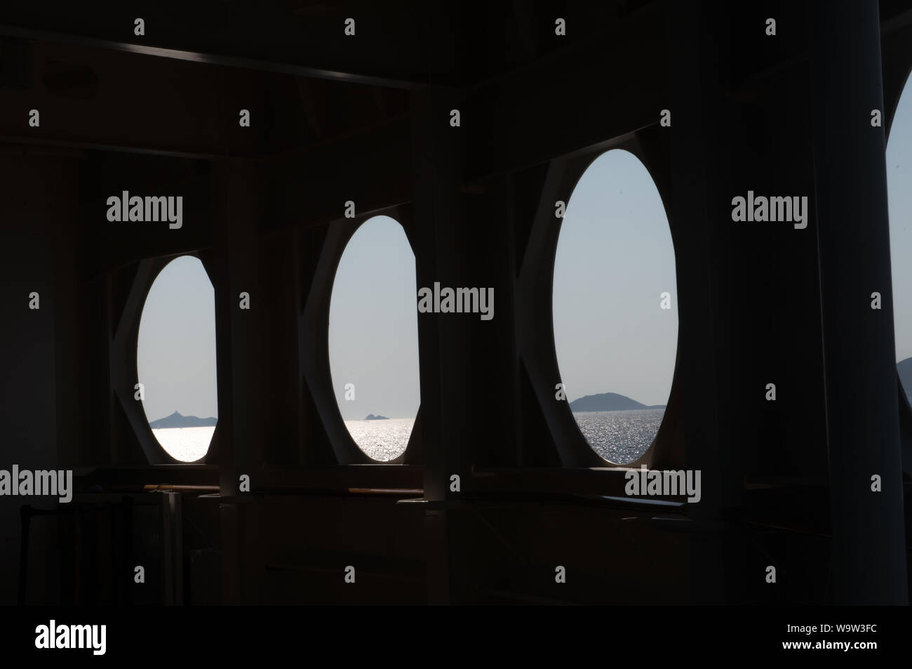 Shipping vessel port holes hires stock photography and images Alamy