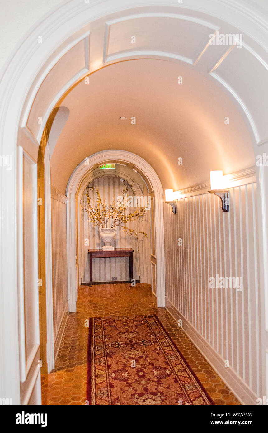 Rounded Archway hallway Stock Photo Alamy