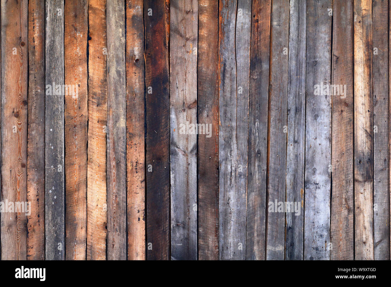Timber for fence hi-res stock photography and images - Alamy