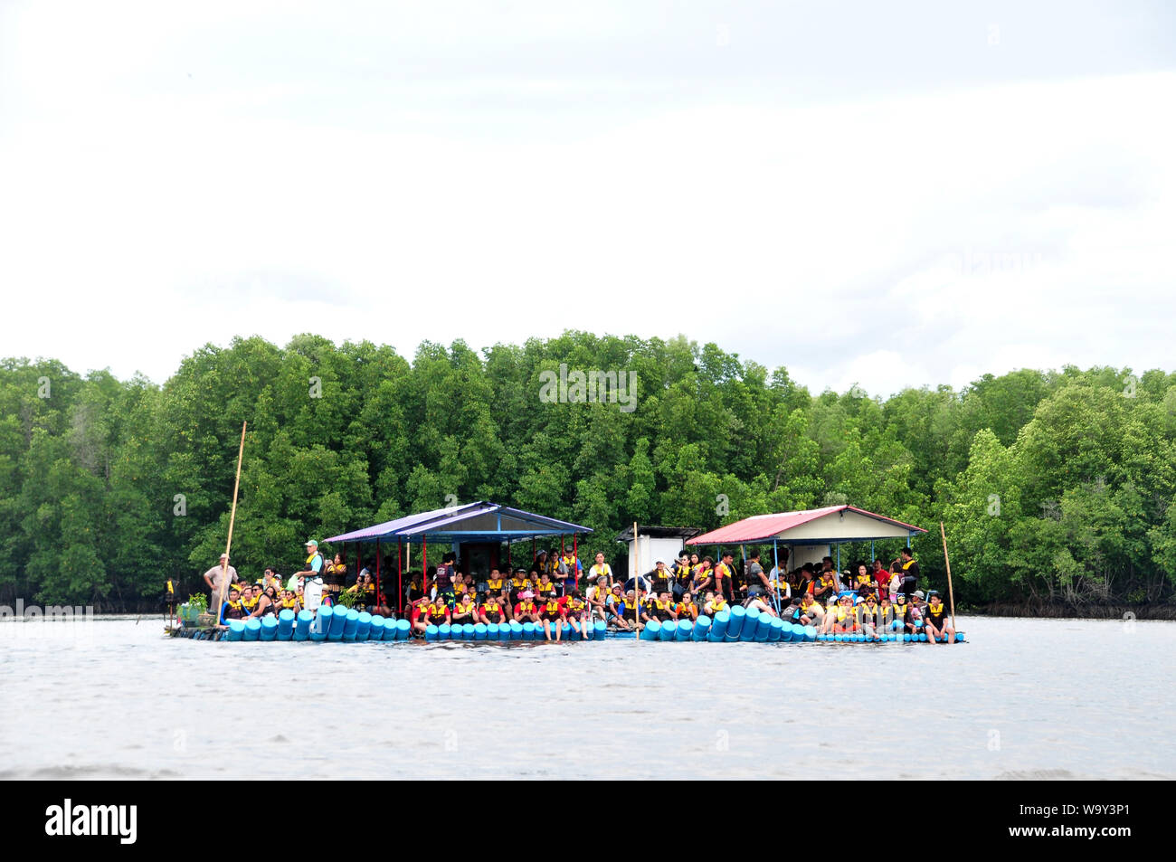 Wood life raft hi-res stock photography and images - Alamy