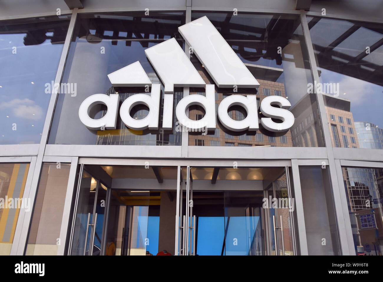 Adidas china hq 2019 online