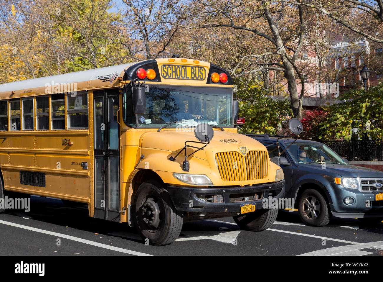 Nyc school bus hi-res stock photography and images - Alamy