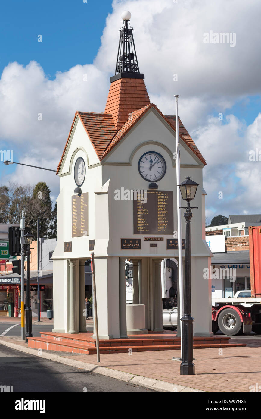 The town clock and war memorial on the corner of Main Street and Bowral