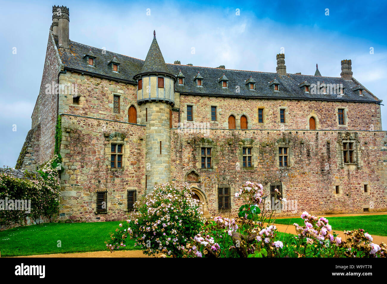 Ploezal Chateau De La Roche Jagu The Green Guide Michelin