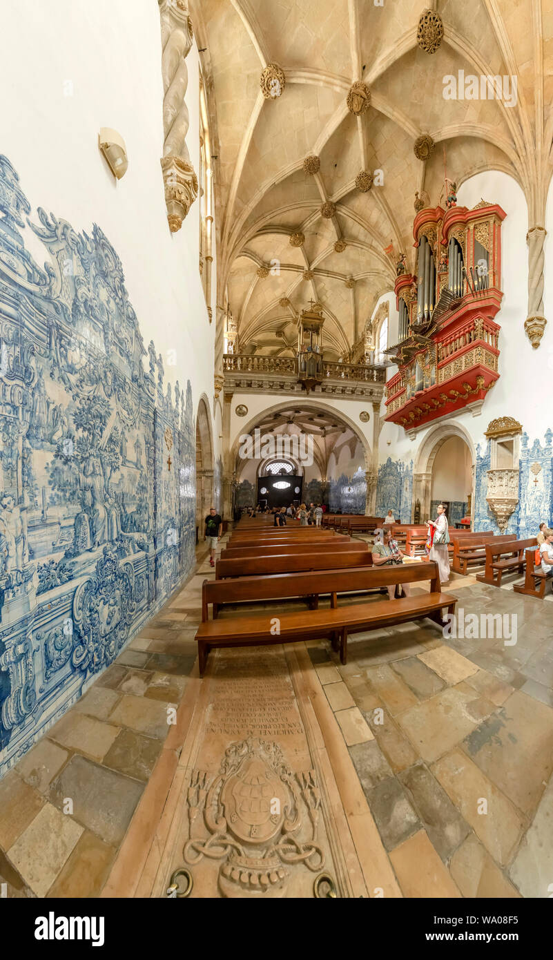 Azulejos In The Interior Of The Igreja De Santa Cruz Coimbra Portugal azulejos-in-the-interior-of-the-igreja-de-santa-cruz-coimbra-portugal