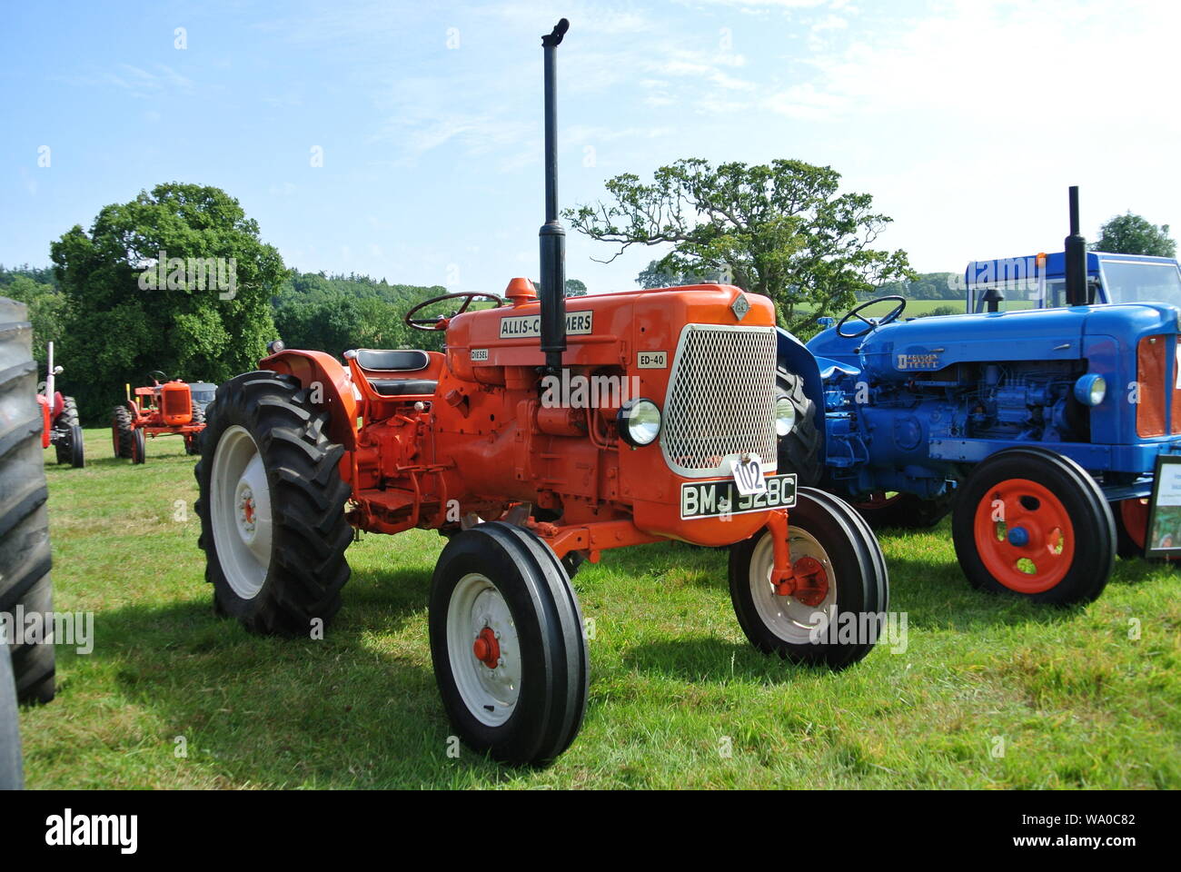 Allis Chalmers D17 Series IV tractor in Fort Calhoun, NE