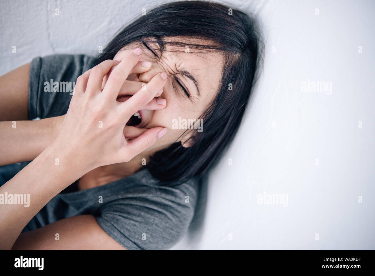 Crying sad screaming woman hi-res stock photography and images - Alamy