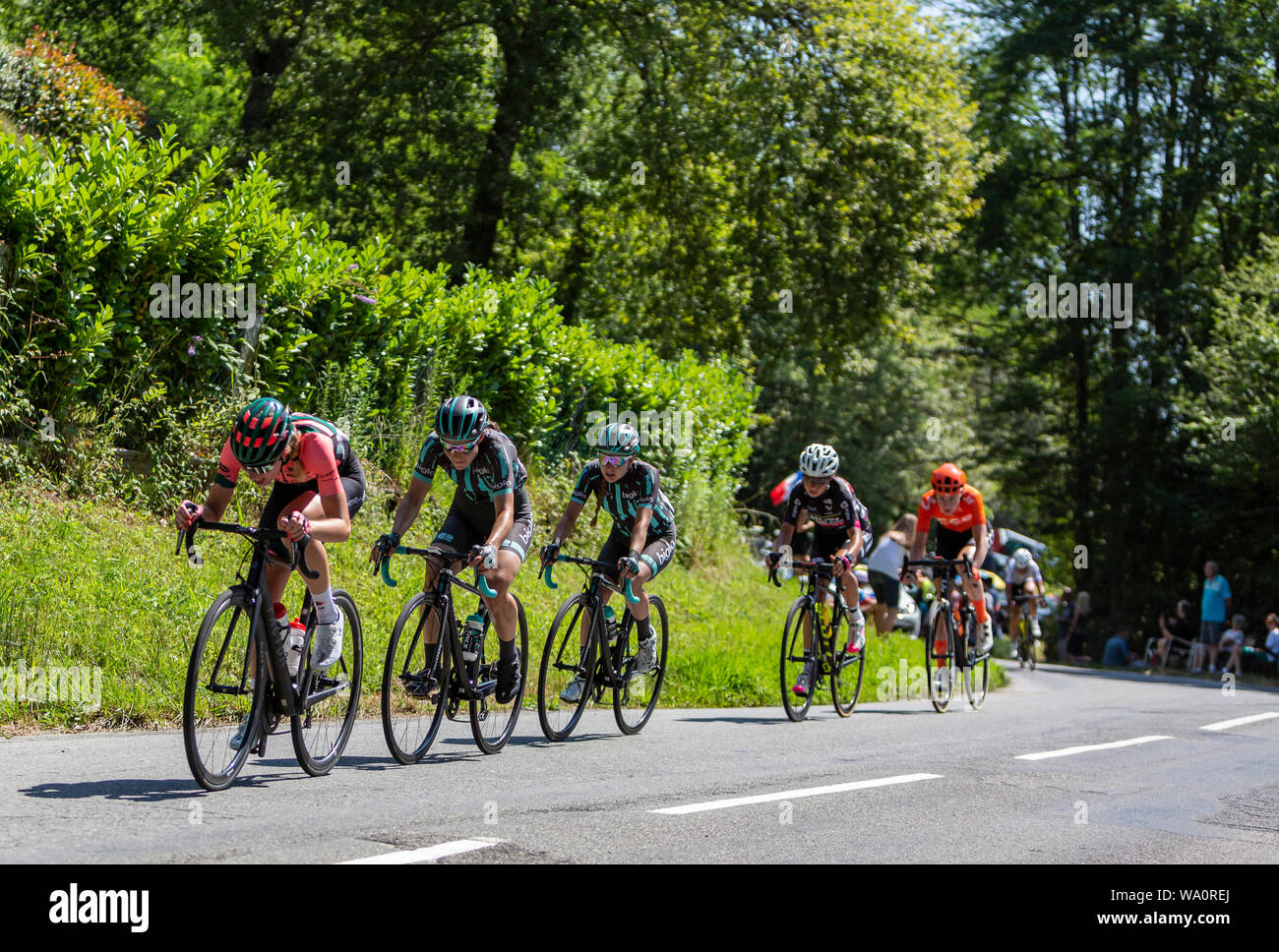 Professional women cyclists hi-res stock photography and images - Alamy