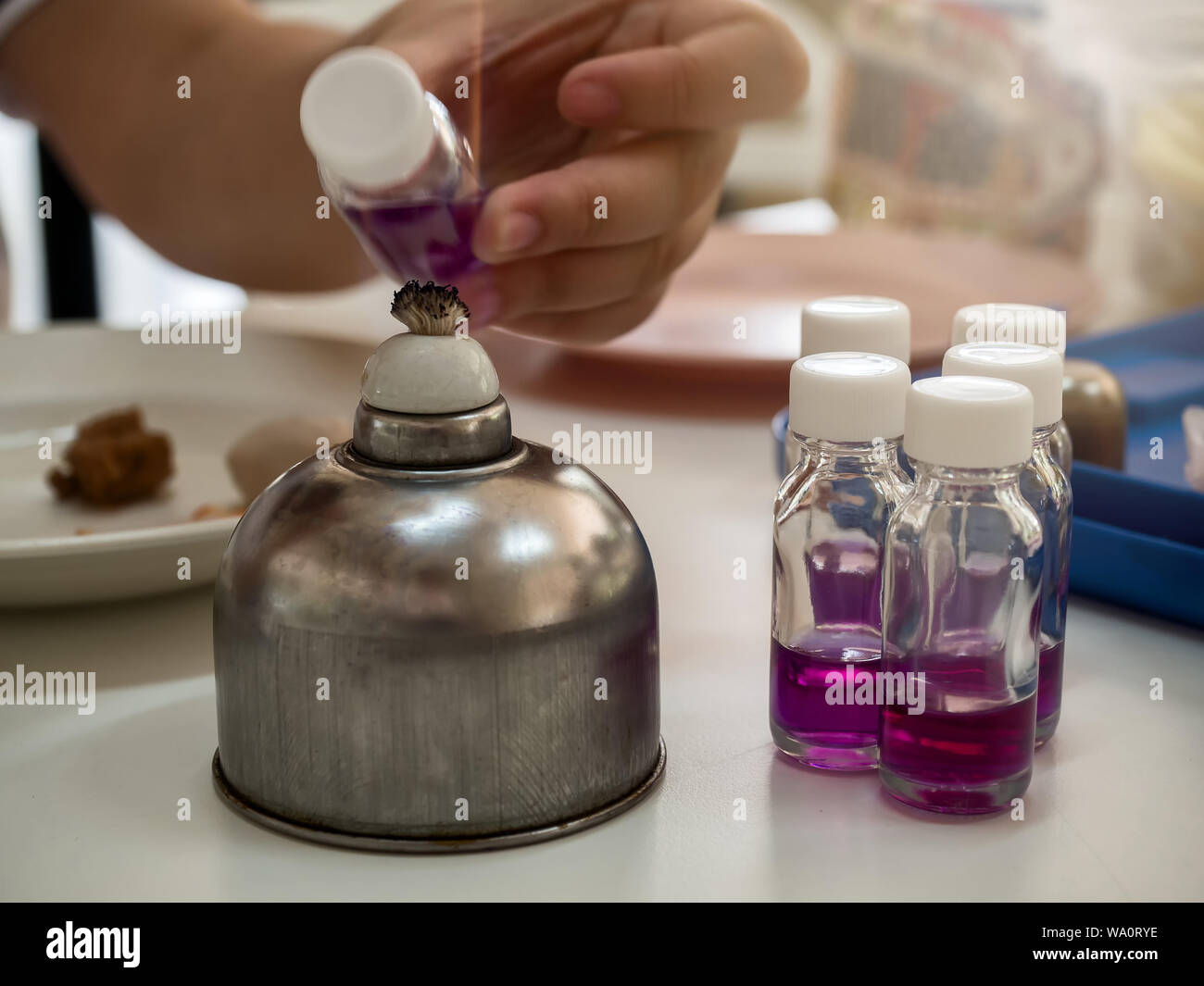 Bacterial cultures hires stock photography and images Alamy