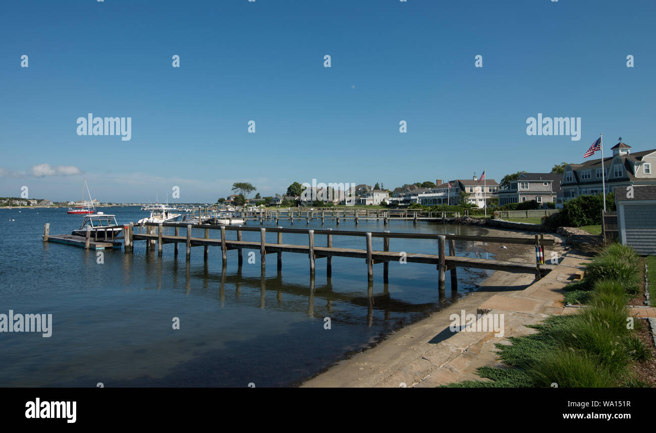 Boat docks at the beach on Hyannis Harbor, Hyannis, MA, USA Stock Photo