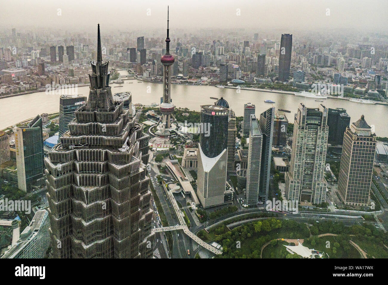 Shanghai river bank hi-res stock photography and images - Alamy