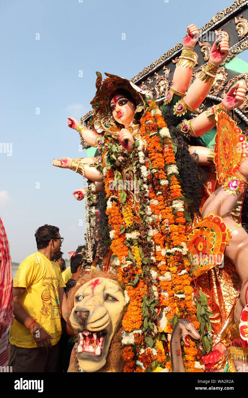 Visarjan of Goddess Durga, New Delhi, India Stock Photo - Alamy