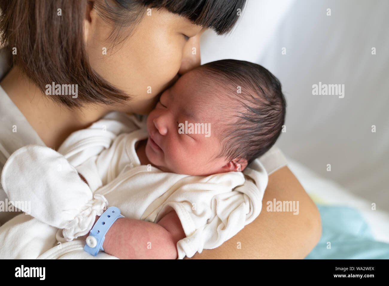 Young Japanese Mom Stock Photos & Young Japanese Mom Stock ...
