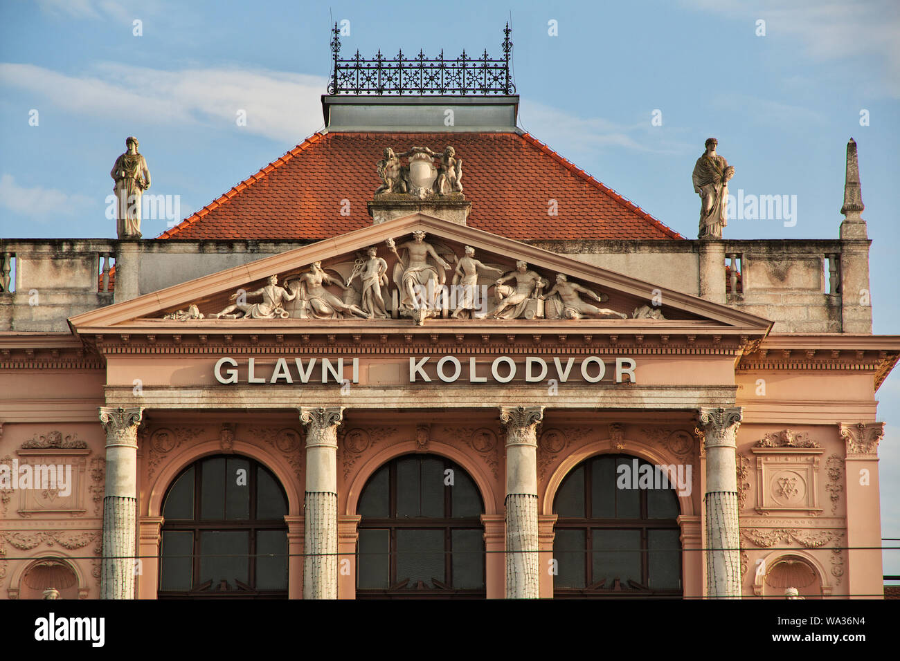 Translate="Main Railway Station". Zagreb city is the capital of Croatia, Balkans Stock Photo Alamy