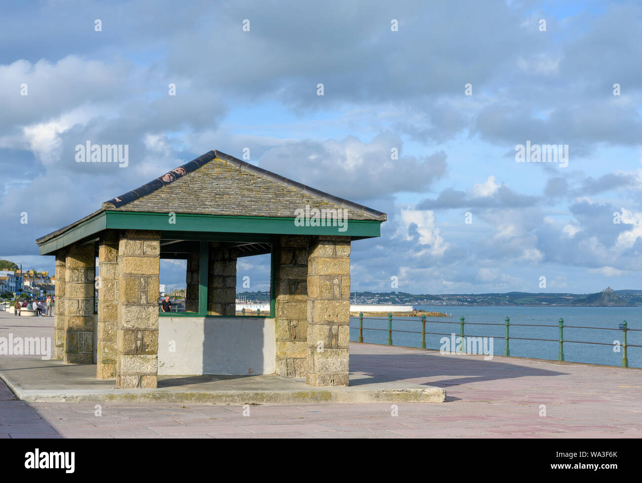Promenade shelter on the Penzance sea front, Penzance, Cornwall, England, UK Stock Photo