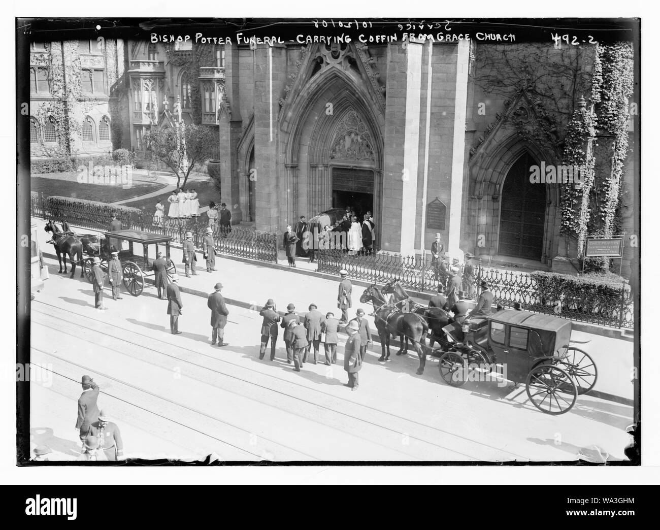 Potter funeral, carrying coffin from Grace Church Stock Photo